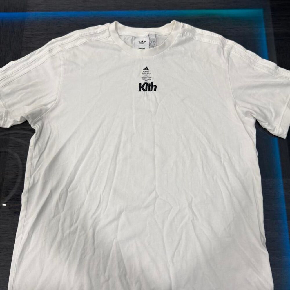 Kith Men's White T-shirt